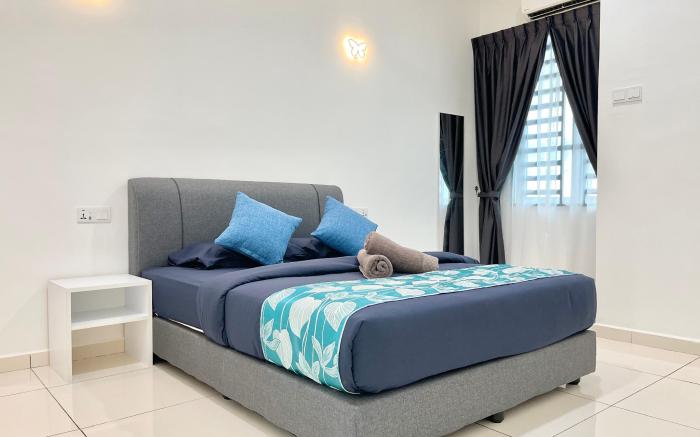 A Cozy 4BR Home/12 pax, 5mins to shops & mall