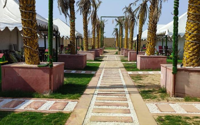 Elegance Resort