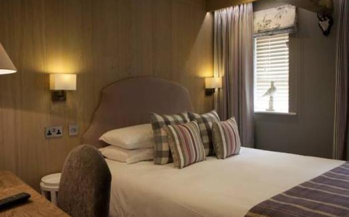 Queens Head Inn & Restaurant
