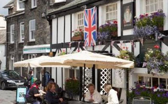 Queens Head Inn & Restaurant