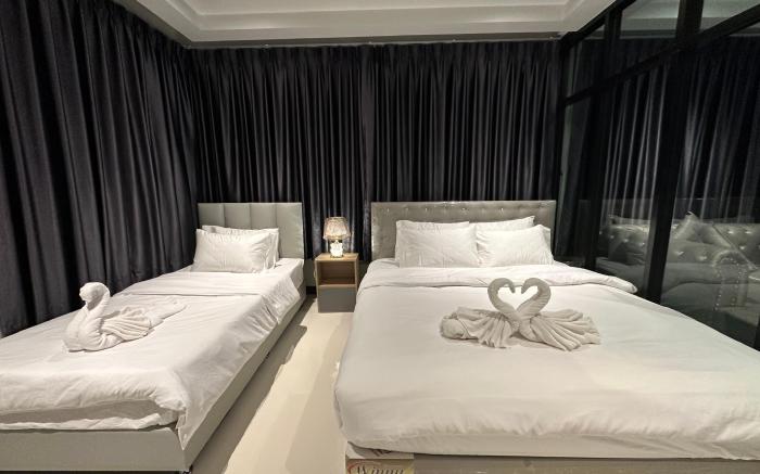Service Apartment in the City Center, Tourist Attraction, Vip203