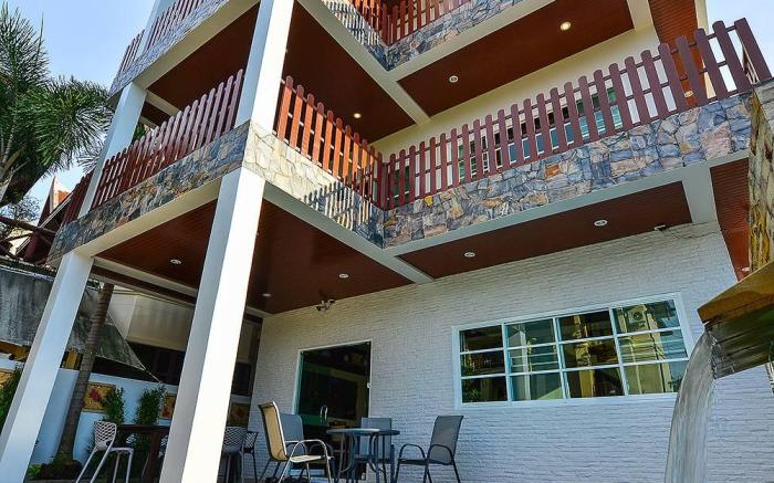 Unique&Nice 7BD pool villa in heart Nanai Patong