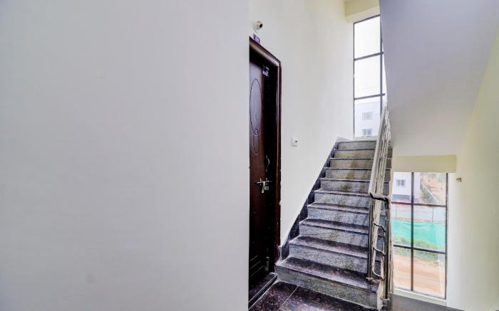 Capital O S V Residency Nalagandla