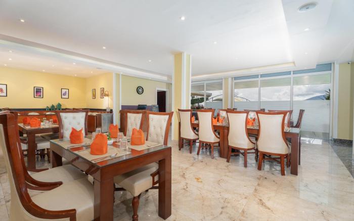 Summit North Star Hotel with Swimming Pool 