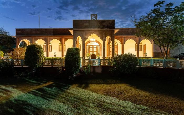 The Royale Villa By Madvik Retreat