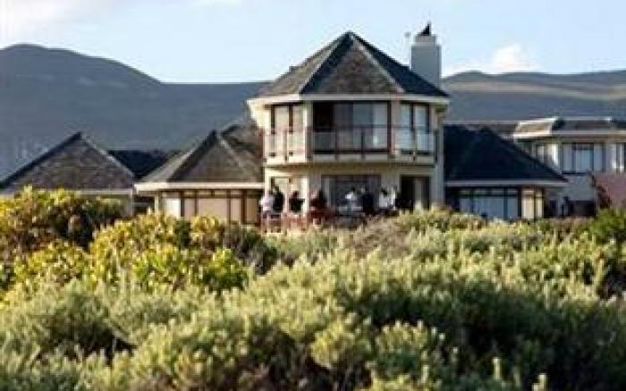 Sandbaai Country House
