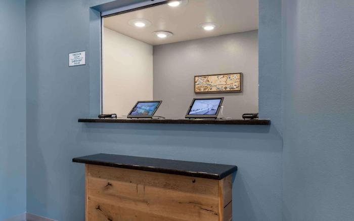 Extended Stay America Select Suites - Austin - Northwest