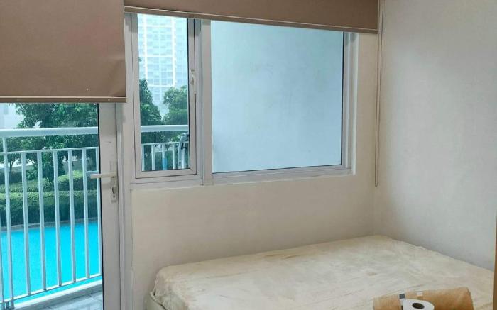 Ronnzel Staycation at Jazz Residence Makati 2