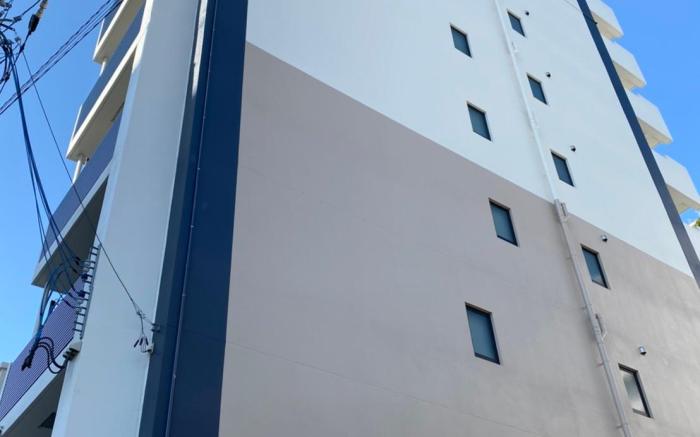 1 Floor 1 Room Only Newer 2 Bedroom Condominium (56 sqm). Free Wi-Fi, Ideal for Telework