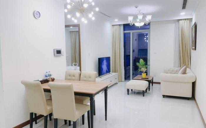 One bedroom cozy furniture at Vinhome