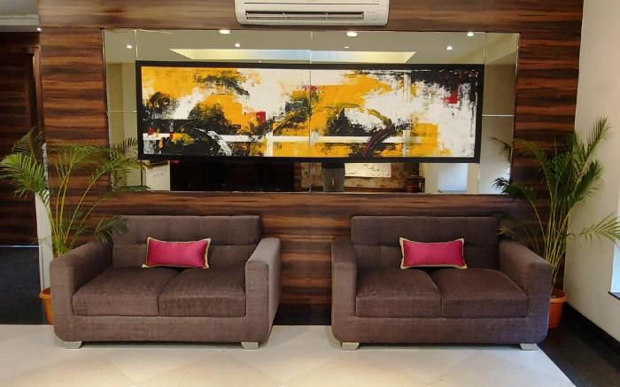 The Palm Aryan - a Boutique Hotel