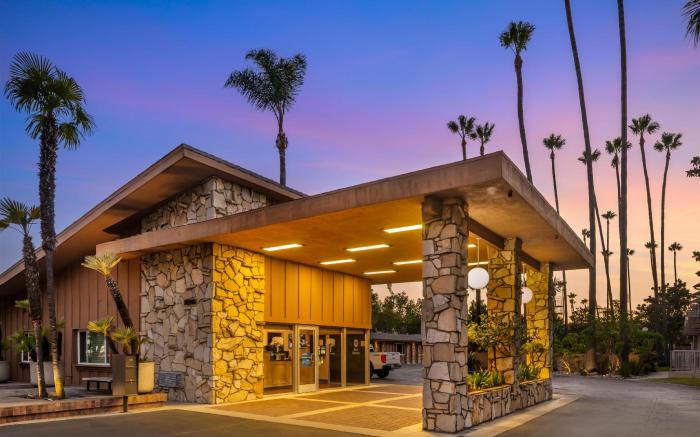 Best Western Pine Tree Motel