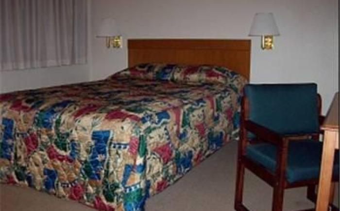 Skyline Motor Inn