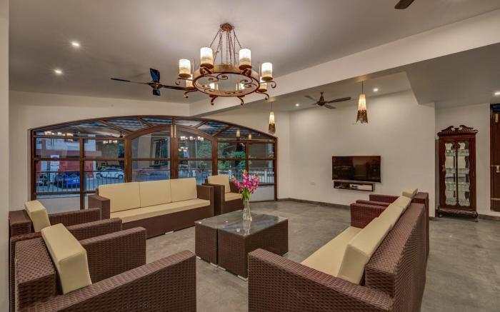 Escape to Paradise, Your Group Getaway 12-36 Pax