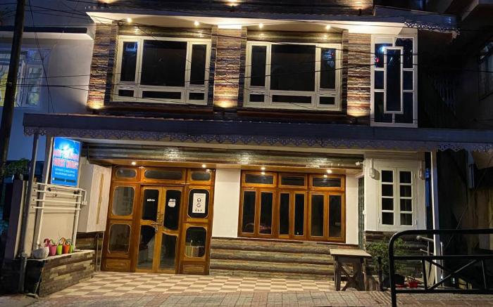 paradise inn hotel