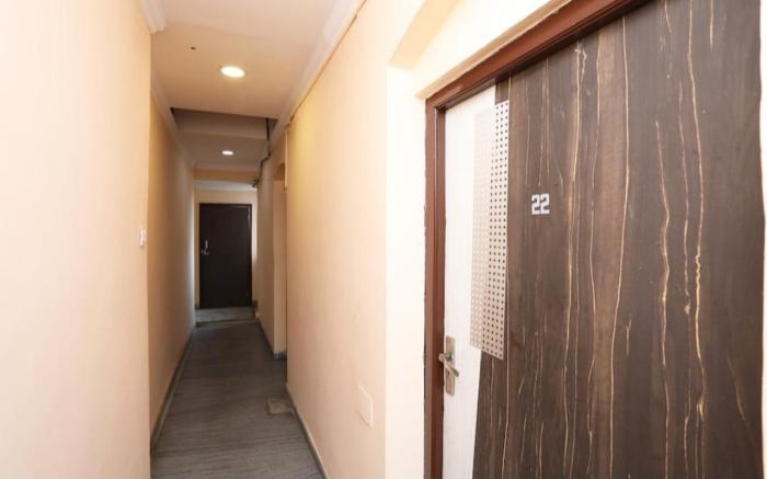 Raviz Inn