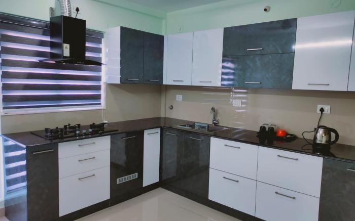 Mathruka Luxury Flats