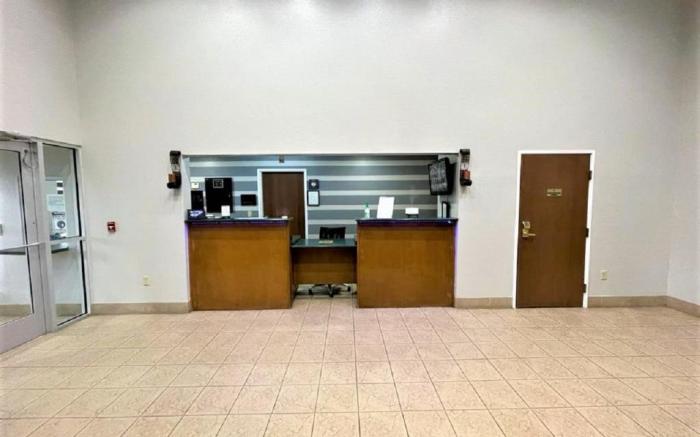 Star City Inn Suites