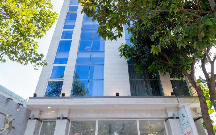 Sea House Hotel & Apartments