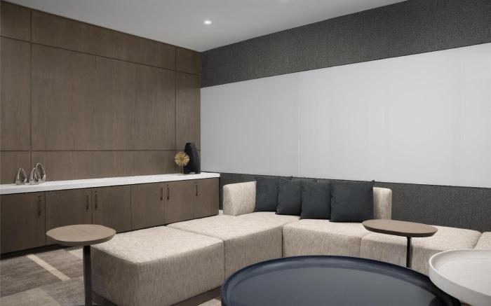 Hilton Arlington National Landing