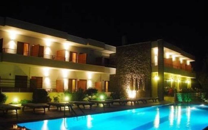 Niki Beach Hotel