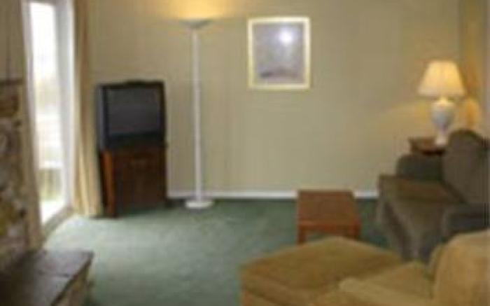 Ocean Shores Inn & Suites