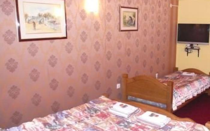 Pansion Stari Grad