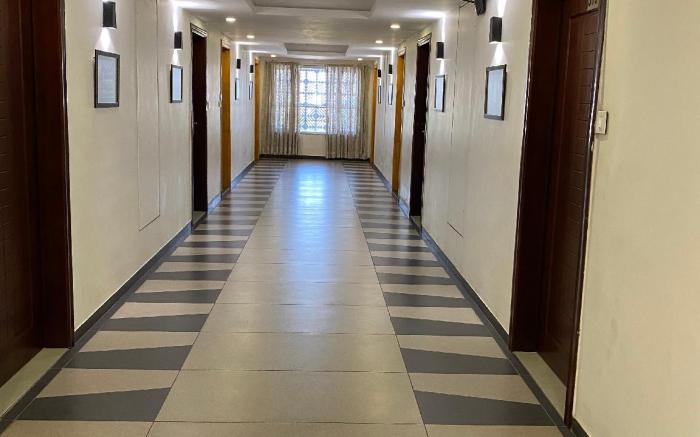 Apricot Hotel Ahmedabad