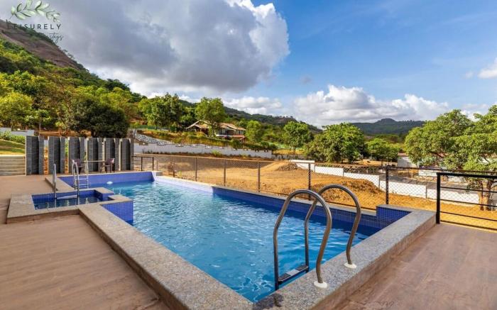 Villa Amour 5BHK, Pawna Lake Pvt Pool & Lawns