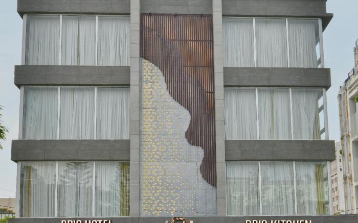 BRIO HOTEL 