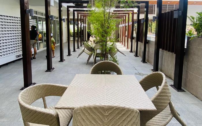 Studio Condo with Pool at Mesaverte Residences