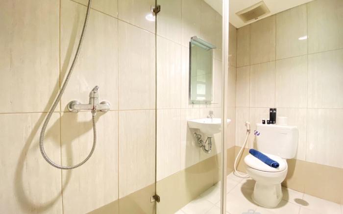 Luxury 2BR Apt at Tamansari La Grande By Travelio