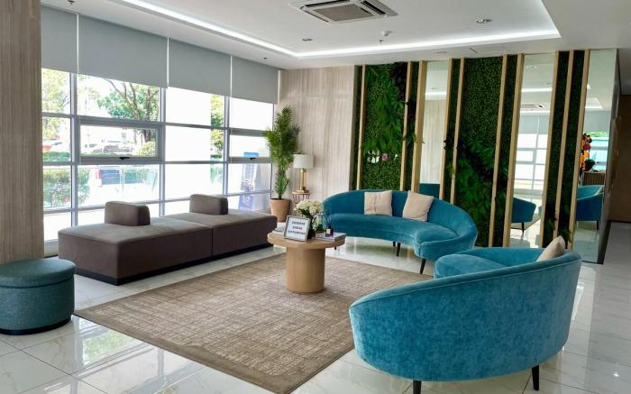 The Loop Condotel