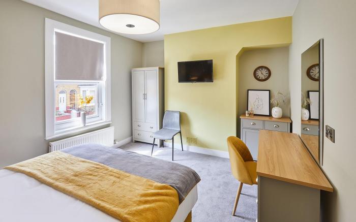 Host & Stay | Columbus View