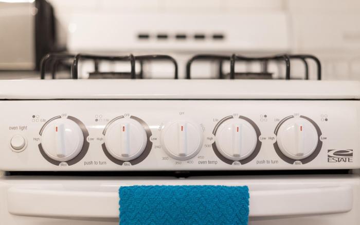 CCB) Affordable Studio w/ Cozy Bed and Friendly Hosts