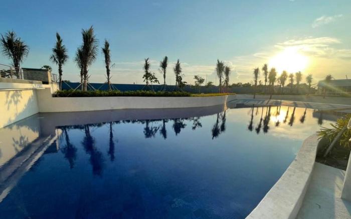 Rooftop 2Bedroom Villa  @ Azure North Pampanga
