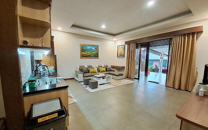 Pet-friendly 3BR Mountain View Villa Vimala Hills