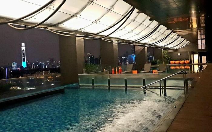 M City Duplex with KLCC Lake View, infinity pool