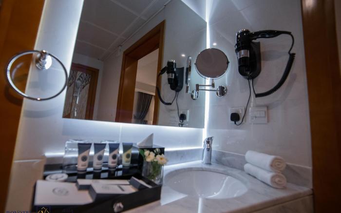 Rovotel Hotel 