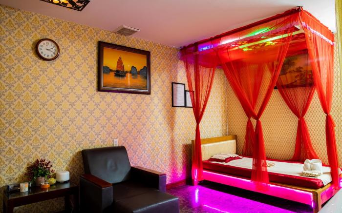 Luxury Hotel