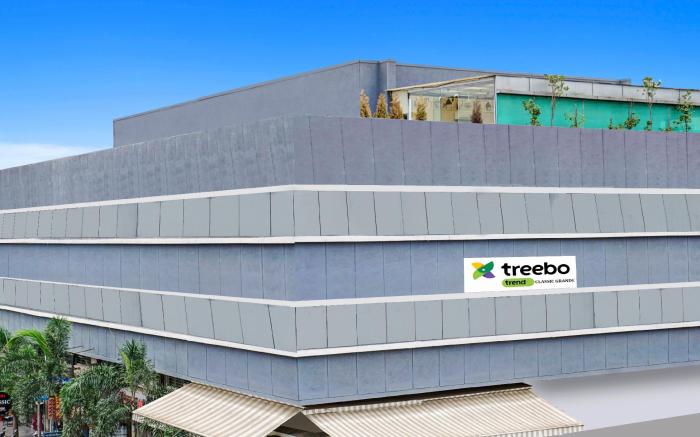 Treebo Classic Grande, Camp