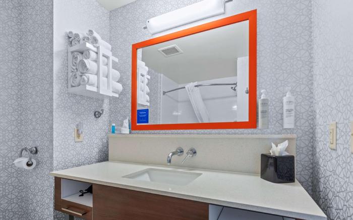 Hampton Inn & Suites Greeley