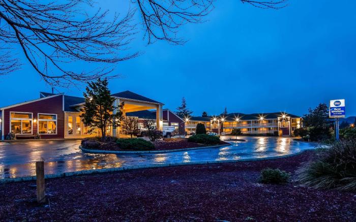 Best Western Salbasgeon Inn & Suites of Reedsport