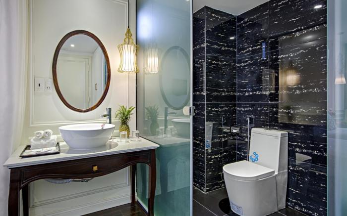 The Herriott Hotel & Suite Danang