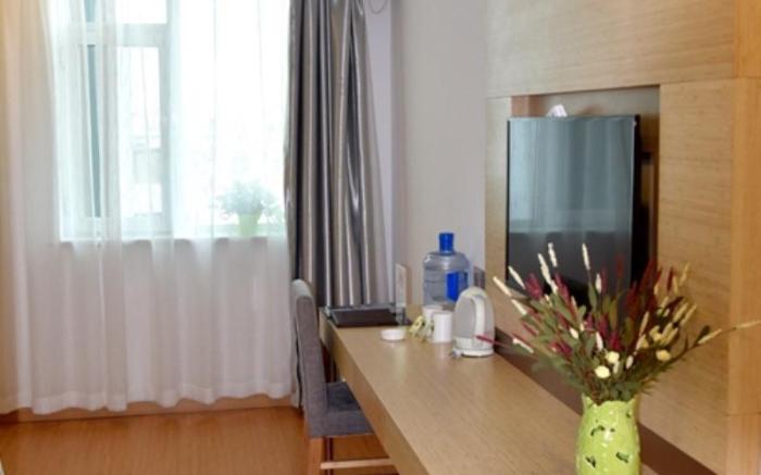 GreenTree Inn Baoding City Anguo City Baoheng Road Trading hall Express Hotel