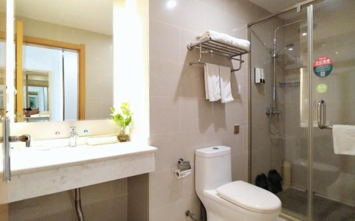 GreenTree Inn Baoji Fengxiang District Donghu Hotel
