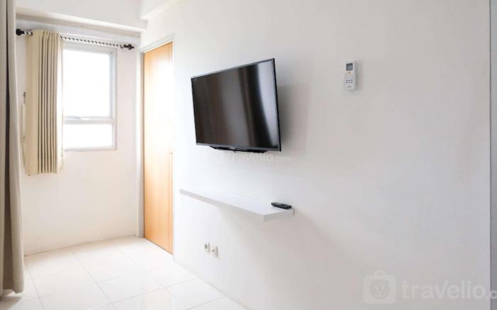 Good Best Choice 2BR at Puncak Permai By Travelio