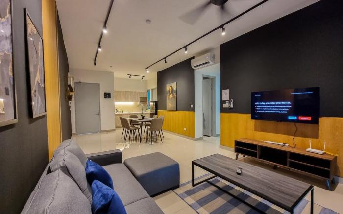D'Royal Suite 4BR by Nest Home @Bukit Rimau 6pax