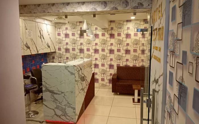 HOTEL REST INN