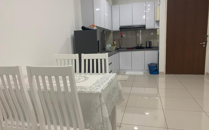 Woodsbury Suites 7722E@ butterworth, Penang